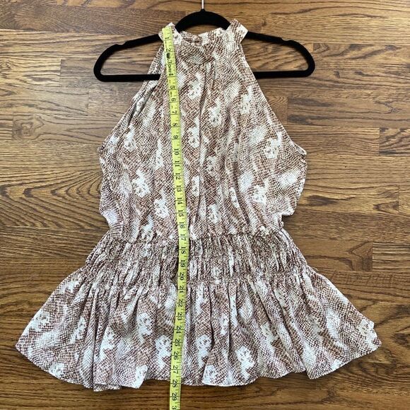 LAST one! NWT Sleeveless Snakeskin Print Blouse By Glam, Size Large - Picture 5 of 7